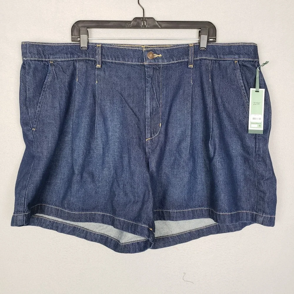 Terra & Sky Stretch Waist Drapey Shorts Dark Denim Look Casual Comfortable 22W